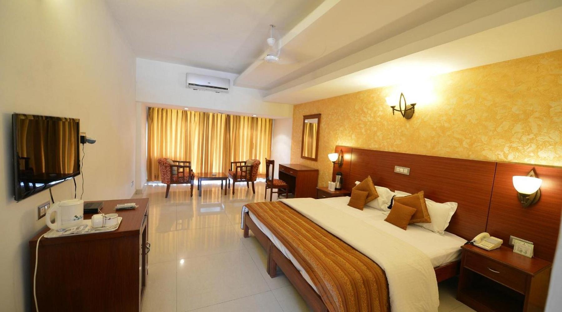 Hotel Raj Hans, Faridabad Zewnętrze zdjęcie